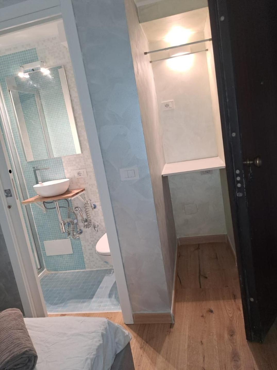 Just To Sleep Hotel Бари Екстериор снимка
